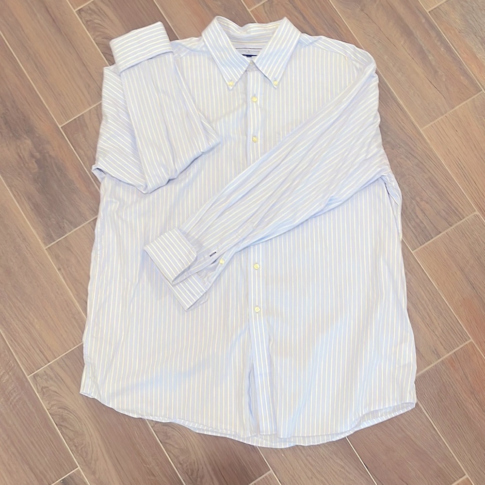 Men’s dress shirt, cufflink ready. Yellow stripes